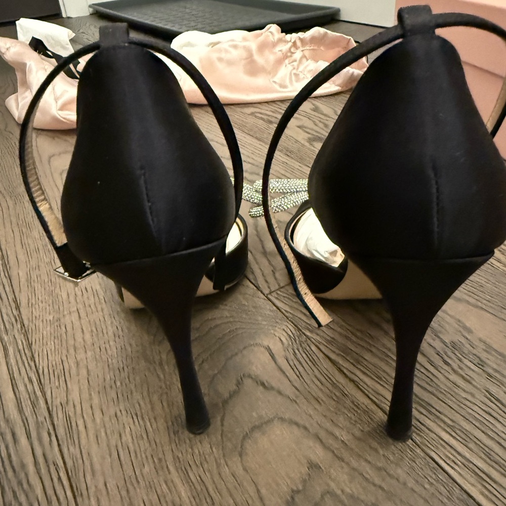 MACH & MACH Black and Silver Heels with Crystal Bow - Picture 3 of 3